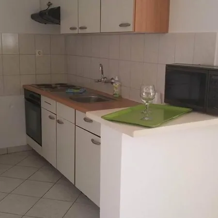 Zelic Guest house *